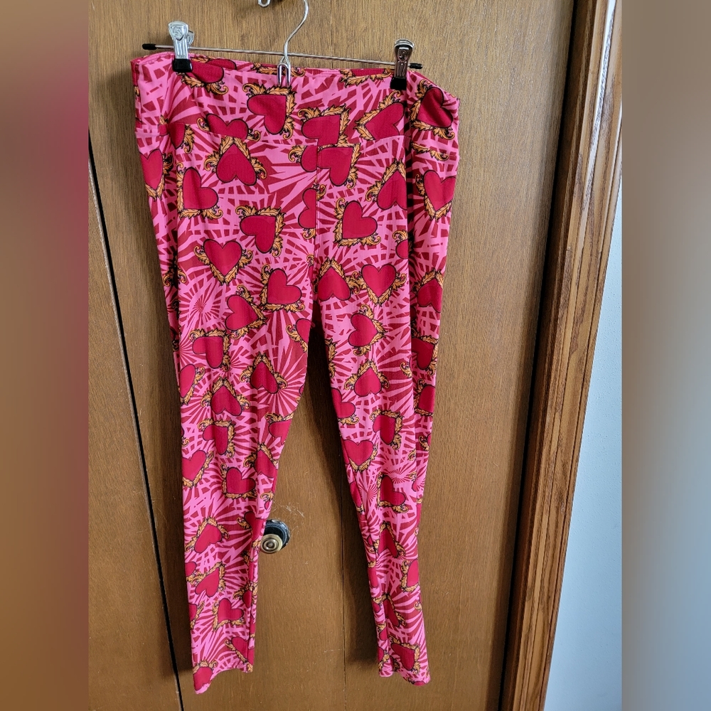LuLaRoe Valentines Leggings